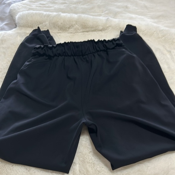 Lululemon Jogger - Picture 4 of 7